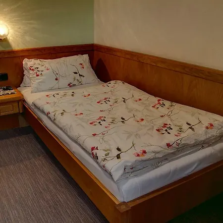 Epple אובריוך